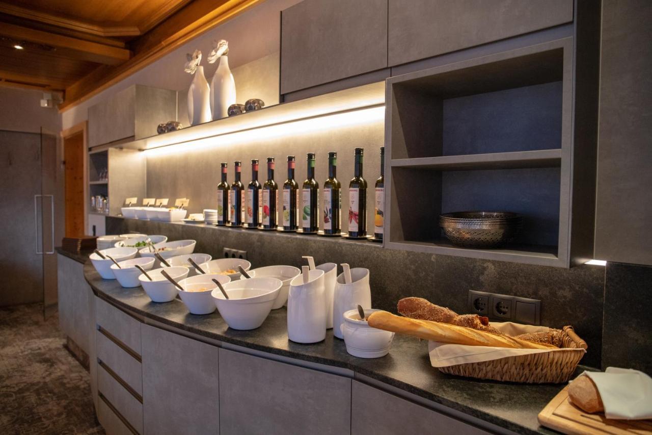Hotel Charly Ишгль Экстерьер фото
