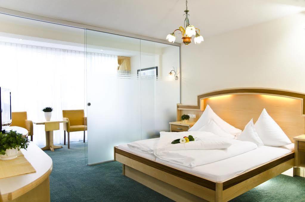 Hotel Charly Ишгль Экстерьер фото